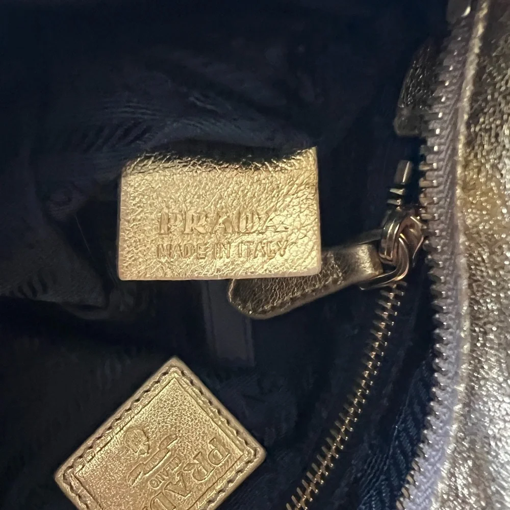 Prada handbag - Picture 6 of 6